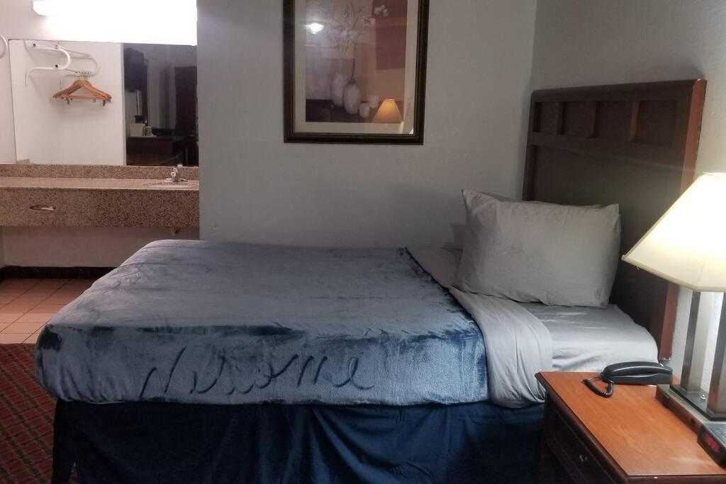 Osu 2 Queen Beds Hotel Room 117 Wi-Fi Stillwater Extérieur photo