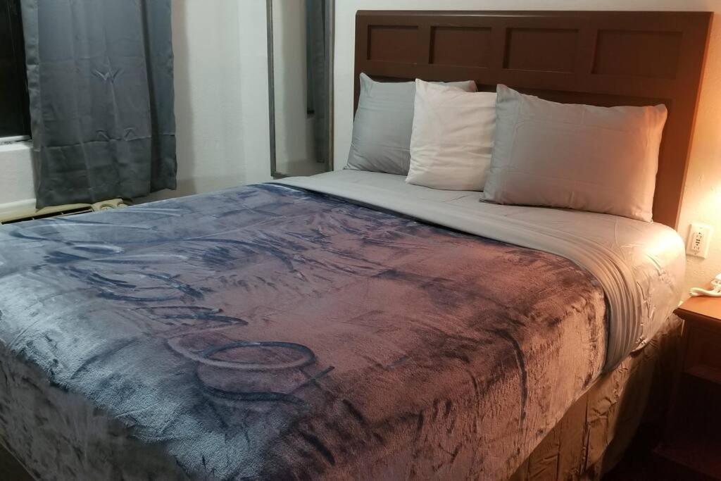 Osu 2 Queen Beds Hotel Room 117 Wi-Fi Stillwater Extérieur photo